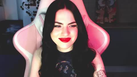 Sophie  online show from February 5, 2025, 10:30 am