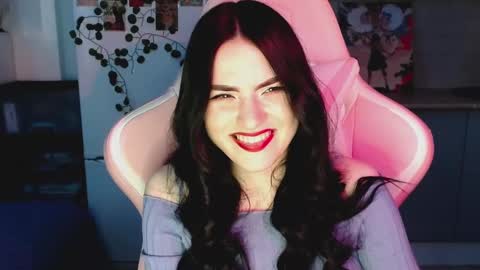 Sophie  online show from February 21, 2025, 1:33 pm