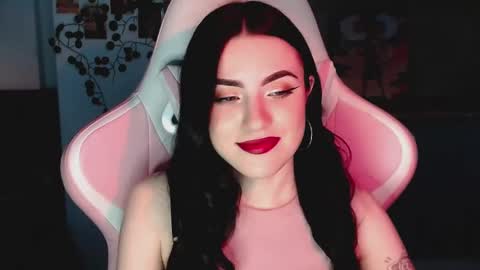 Sophie  online show from March 6, 2025, 1:57 pm