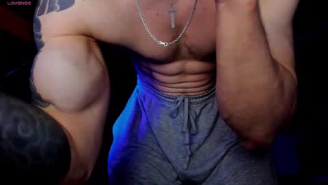 Snapshot of rodarri chatting on September 25, 2025, 4:27 am MY NAME CAN SEE ALL MY CUM VIDEO BUY FAN SUB. online show from September 25, 2025, 4:27 am