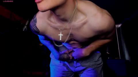 Snapshot of rodarri chatting on October 5, 2025, 8:56 am MY NAME CAN SEE ALL MY CUM VIDEO BUY FAN SUB. online show from October 5, 2025, 8:56 am