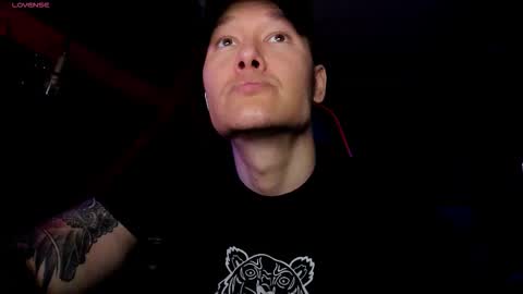 Snapshot of rodarri chatting on October 15, 2025, 1:28 am MY NAME CAN SEE ALL MY CUM VIDEO BUY FAN SUB. online show from October 15, 2025, 1:28 am