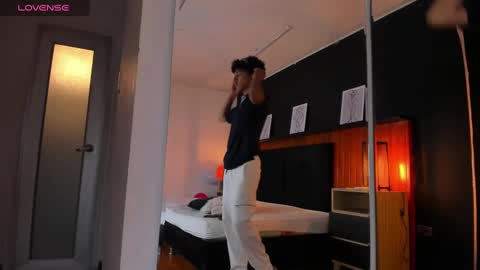 Rodney Styles online show from December 11, 2024, 3:02 am