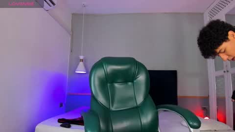 Rodney Styles online show from December 16, 2024, 3:40 am