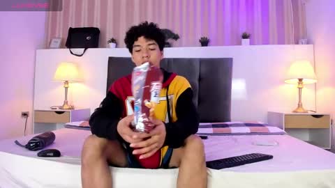 Rodney Styles online show from February 7, 2025, 3:23 am