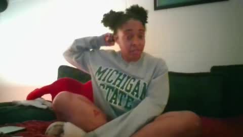 Roes Jam  Roe  online show from December 18, 2024, 3:26 am