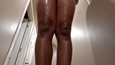 rogerdoger011 online show from March 23, 2026, 10:52 am