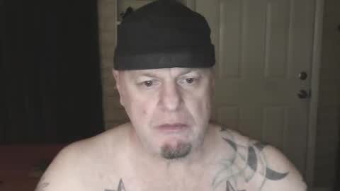 roinaz online show from January 19, 2025, 5:49 pm