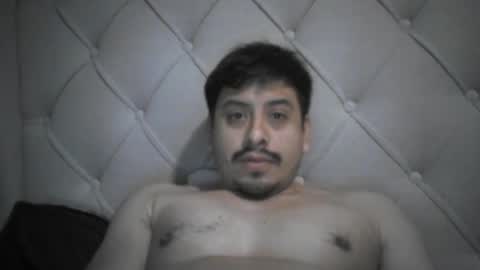 Snapshot of rolandof2009 chatting on January 15, 2025, 4:36 am rolando online show from January 15, 2025, 4:36 am