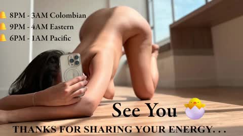 Snapshot of roldansvalery chatting on December 21, 2024, 7:45 am Valery Roldans online show from December 21, 2024, 7:45 am