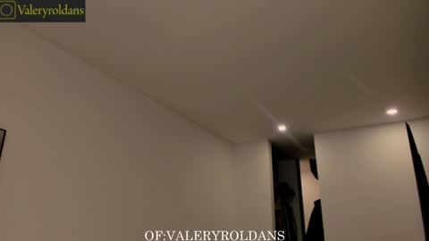 Snapshot of roldansvalery chatting on February 1, 2025, 12:07 am Valery Roldans online show from February 1, 2025, 12:07 am