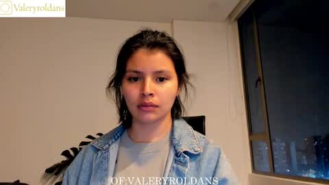 Snapshot of roldansvalery chatting on March 1, 2025, 2:15 am Valery Roldans online show from March 1, 2025, 2:15 am