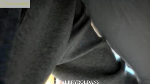 Snapshot of roldansvalery chatting on November 5, 2025, 2:33 am Valery Roldans online show from November 5, 2025, 2:33 am