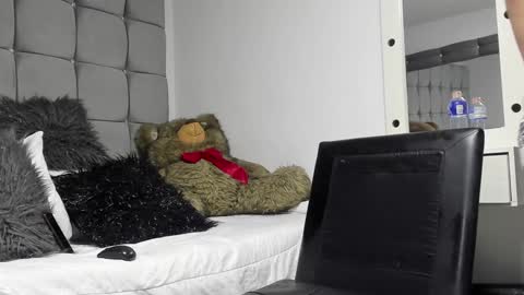 Snapshot of rolito18_ chatting on January 2, 2025, 10:33 pm twink juli online show from January 2, 2025, 10:33 pm