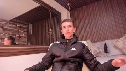 Snapshot of rolito18_ chatting on January 25, 2025, 5:51 pm twink juli online show from January 25, 2025, 5:51 pm