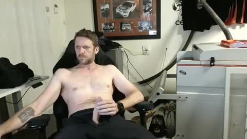 TheSeccy online show from September 21, 2025, 4:19 pm