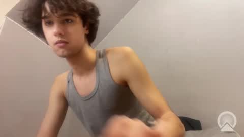 roma_shyguy_ online show from March 10, 2026, 5:07 pm