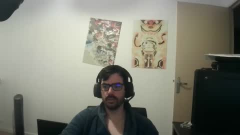 romainb72 online show from November 17, 2025, 6:41 am