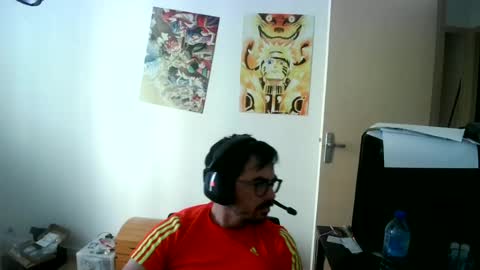 Snapshot of romainb72 chatting on June 17, 2026, 7:00 am romainb72 online show from June 17, 2026, 7:00 am