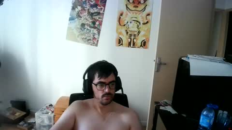 Snapshot of romainb72 chatting on June 30, 2026, 6:14 am romainb72 online show from June 30, 2026, 6:14 am