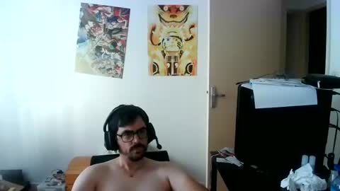 Snapshot of romainb72 chatting on July 16, 2026, 6:30 am romainb72 online show from July 16, 2026, 6:30 am
