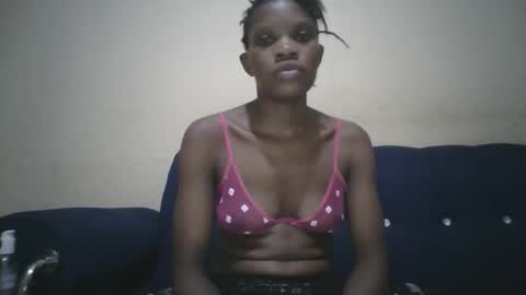 Emma online show from October 5, 2025, 10:18 pm