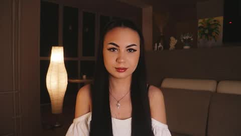 Nora online show from April 5, 2026, 8:39 pm