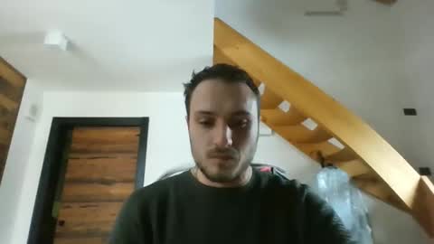 Snapshot of romanz123 chatting on December 17, 2025, 1:39 pm romanz123 online show from December 17, 2025, 1:39 pm