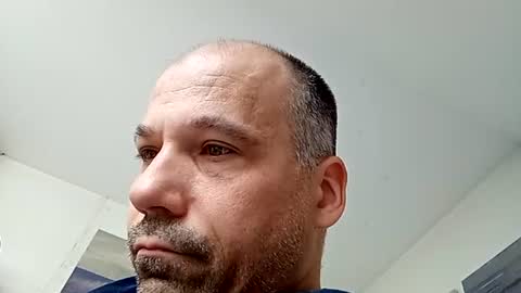 Snapshot of ron_butze chatting on June 12, 2026, 8:35 am Ron Butze online show from June 12, 2026, 8:35 am
