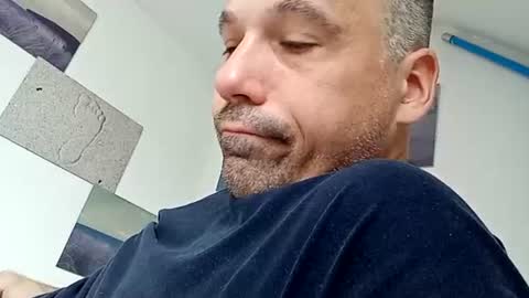 Snapshot of ron_butze chatting on July 6, 2026, 7:49 am Ron Butze online show from July 6, 2026, 7:49 am