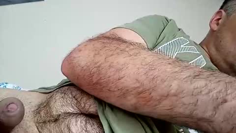 Snapshot of ron_butze chatting on July 17, 2026, 2:13 pm Ron Butze online show from July 17, 2026, 2:13 pm