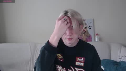 Snapshot of ron_vilss chatting on September 25, 2025, 8:29 am Ron online show from September 25, 2025, 8:29 am