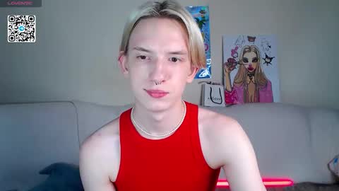 Snapshot of ron_vilss chatting on September 29, 2025, 8:41 am Ron online show from September 29, 2025, 8:41 am