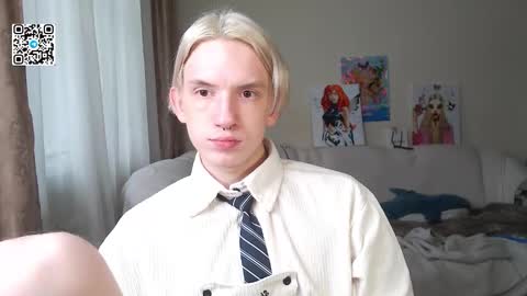 Snapshot of ron_vilss chatting on October 14, 2025, 8:48 am Ron online show from October 14, 2025, 8:48 am