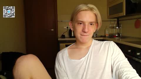 Snapshot of ron_vilss chatting on October 17, 2025, 6:38 am Ron online show from October 17, 2025, 6:38 am