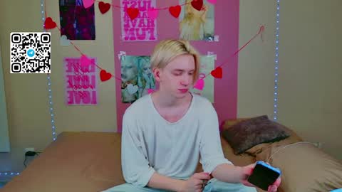 Snapshot of ron_vilss chatting on February 21, 2026, 6:36 am Ron online show from February 21, 2026, 6:36 am