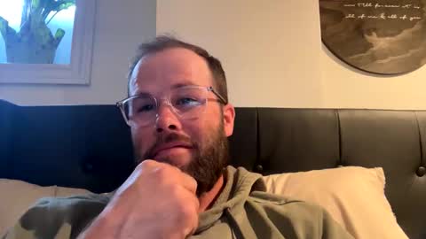 Snapshot of ronald2774 chatting on May 5, 2026, 12:46 pm ronald2774 online show from May 5, 2026, 12:46 pm
