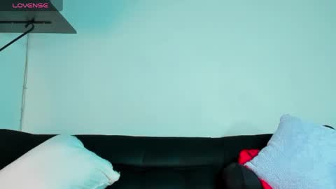 Snapshot of ronnie_fallout chatting on January 9, 2025, 9:47 pm Ronnie online show from January 9, 2025, 9:47 pm