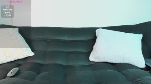 Snapshot of ronnie_fallout chatting on January 21, 2025, 6:23 pm Ronnie online show from January 21, 2025, 6:23 pm