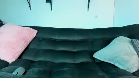 Snapshot of ronnie_fallout chatting on March 4, 2025, 9:54 pm Ronnie online show from March 4, 2025, 9:54 pm