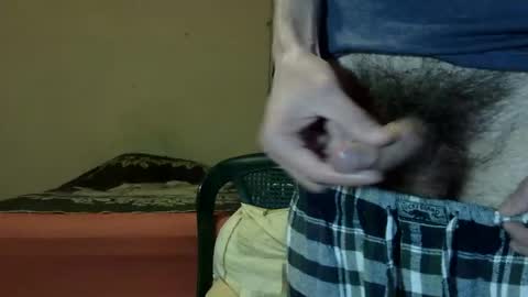 Snapshot of ronniemaster chatting on February 17, 2025, 1:15 am ronniemaster online show from February 17, 2025, 1:15 am