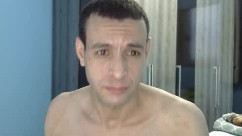 ronny online show from December 22, 2025, 9:56 pm