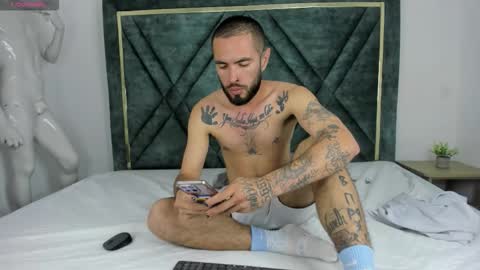 rony99912 online show from November 26, 2025, 5:47 pm