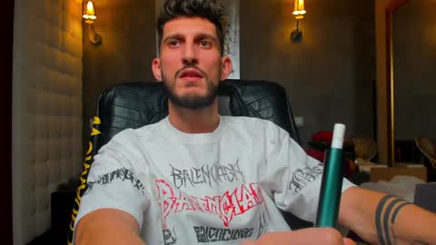 Snapshot of ronythemaster chatting on January 14, 2025, 10:12 pm onlyfans- online show from January 14, 2025, 10:12 pm
