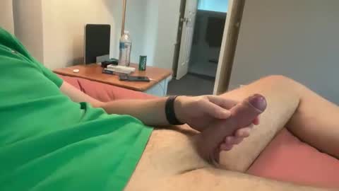 rookiemate88 online show from March 17, 2026, 7:12 am