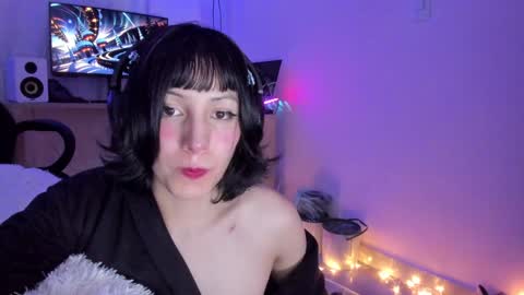 Snapshot of room312_ chatting on December 16, 2024, 12:48 am Twelve 3 Inst Twelve 312002 Twitter Room312 2002 online show from December 16, 2024, 12:48 am