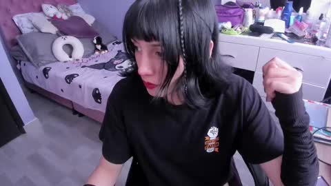 Snapshot of room312_ chatting on March 9, 2025, 6:21 pm Twelve 3 Inst Twelve 312002 Twitter Room312 2002 online show from March 9, 2025, 6:21 pm