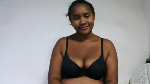 Snapshot of roosesexy chatting on June 2, 2026, 8:27 am roosesexy online show from June 2, 2026, 8:27 am