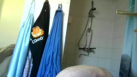 Snapshot of rororober chatting on July 25, 2026, 10:35 am rororober online show from July 25, 2026, 10:35 am
