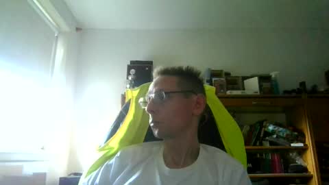 Snapshot of rororober chatting on August 7, 2026, 5:59 pm rororober online show from August 7, 2026, 5:59 pm